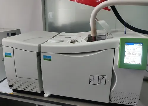 Chromatographe en phase gazeuse-spectromètre de masse (GC-MS)