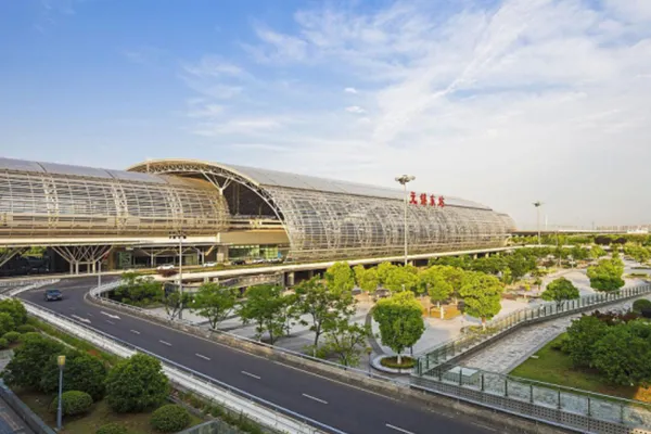 Ligne à Grande Vitesse Pékin-Shanghai (Gare de Hongqiao, Gare de Changzhou, Gare de Danyang Nord, Gare de Wuxi Est, etc.)